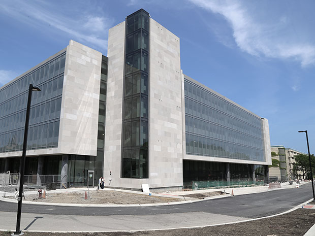 Photo of the North Campus Parking Garage/Academic Building